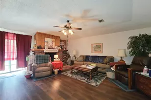 8855 Casey Dr, Beaumont, TX 77707 - Photo 6