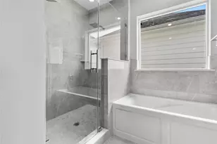 1122 W 16th St, Houston, TX 77008 - Photo 22