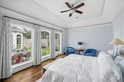 4809 Evergreen Street, Bellaire, TX 77401 - Photo 4