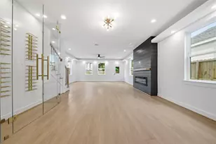 882 Prosper St, Houston, TX 77088 - Photo 8