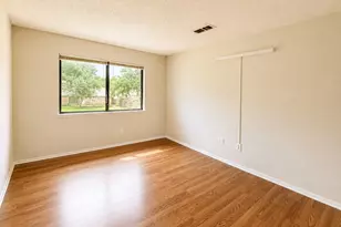 10344 Cook Rd, Houston, TX 77099 - Photo 12