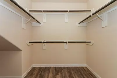 5826 Dawn Terrace Court, Houston, TX 77048 - Photo 10