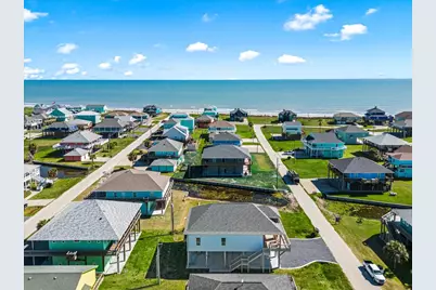 950 Sue Drive, Crystal Beach, TX 77650 - Photo 28