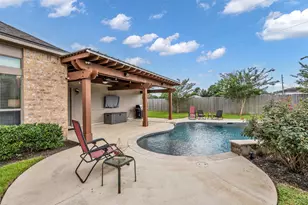 31803 Forest Park Trail, Conroe, TX 77385 - Photo 2