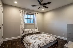 12739 Memorial Dr, Houston, TX 77024 - Photo 18