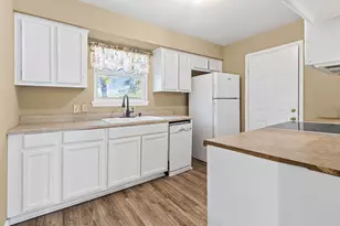 81 Westlake Rd, Trinity, TX 75862 - Photo 12