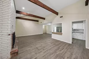 1926 Maple Lakes Dr, Houston, TX 77339 - Photo 8