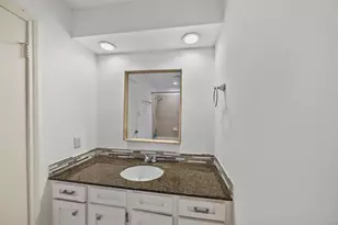 1926 Maple Lakes Dr, Houston, TX 77339 - Photo 36