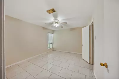 1926 Maple Lakes Drive, Houston, TX 77339 - Photo 34