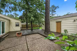 1926 Maple Lakes Dr, Houston, TX 77339 - Photo 38