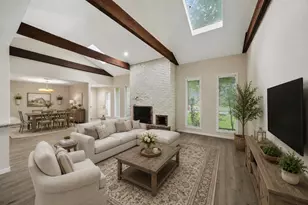 1926 Maple Lakes Dr, Houston, TX 77339 - Photo 2