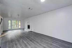 5006 Village Springs Dr, Houston, TX 77339 - Photo 20