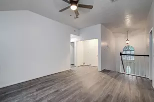 5006 Village Springs Dr, Houston, TX 77339 - Photo 38