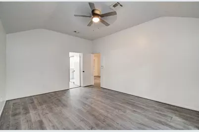 5006 Village Springs Drive, Houston, TX 77339 - Photo 42