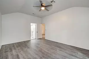 5006 Village Springs Dr, Houston, TX 77339 - Photo 42