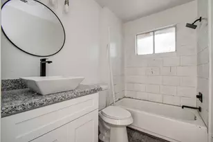 5006 Village Springs Dr, Houston, TX 77339 - Photo 30