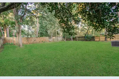 5006 Village Springs Drive, Houston, TX 77339 - Photo 46