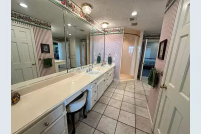 5330 Bayside Drive, Baytown, TX 77523 - Photo 24