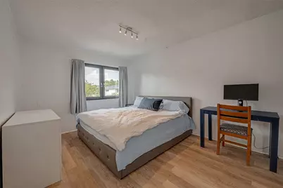 12042 Mighty Oak Drive #B, Houston, TX 77066 - Photo 26