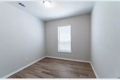 2822 Peridot Drive, Rosharon, TX 77583 - Photo 2