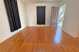 1415 Moody Ave, Galveston, TX 77550 - Photo 4