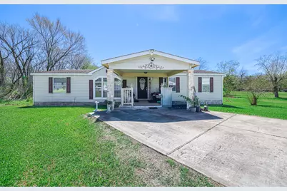 119 Weaver Street, Baytown, TX 77520 - Photo 1
