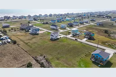 18047 Shaman Drive, Galveston, TX 77554 - Photo 10