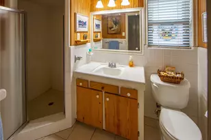 7918 Fairdale Ln, Houston, TX 77063 - Photo 10