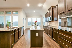 236 Bright Blf Cir, Waller, TX 77484 - Photo 14