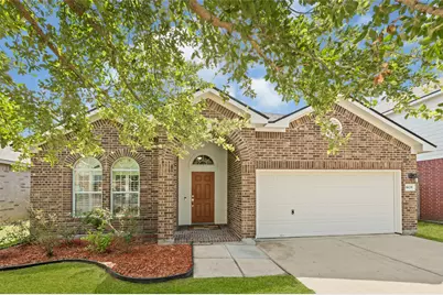 8618 E Highlands Crossing, Highlands, TX 77562 - Photo 1