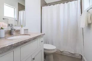 8624 Emnora Ln, Houston, TX 77080 - Photo 20