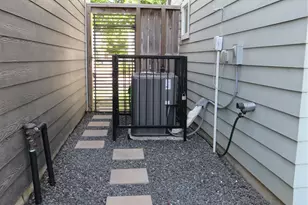 8624 Emnora Ln, Houston, TX 77080 - Photo 38