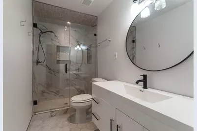 5239 Arboles Drive #G, Houston, TX 77035 - Photo 14