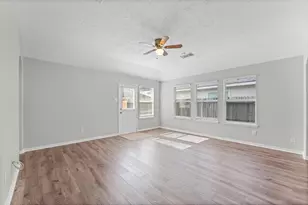 21218 Rezanof Rd, Humble, TX 77338 - Photo 8