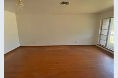 602 Nest Lane, Houston, TX 77022 - Photo 6