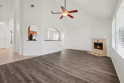 18439 Sunrise Oaks Court, Montgomery, TX 77316 - Photo 8