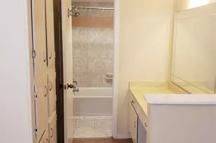 14333 Memorial Dr, Houston, TX 77079 - Photo 16