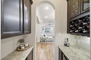 5950 Kiam St, Houston, TX 77007 - Photo 14