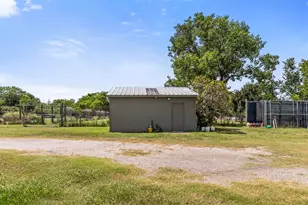 7909 Powerline Rd, Richmond, TX 77469 - Photo 28