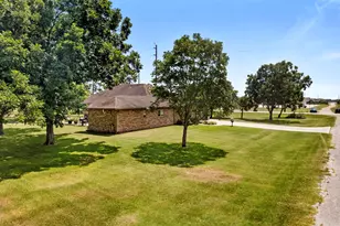 7909 Powerline Rd, Richmond, TX 77469 - Photo 34