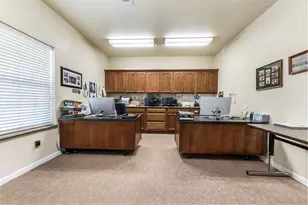 7909 Powerline Rd, Richmond, TX 77469 - Photo 22