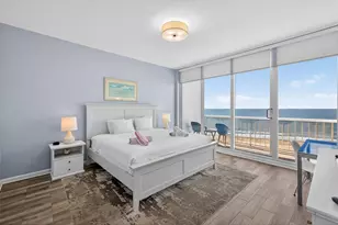1401 E Beach Dr, Galveston, TX 77550 - Photo 10