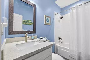 1401 E Beach Dr, Galveston, TX 77550 - Photo 16