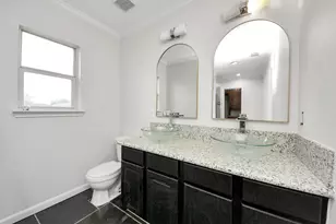 1910 Fallow Ln, Houston, TX 77049 - Photo 14