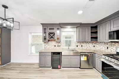 1910 Fallow Lane, Houston, TX 77049 - Photo 4