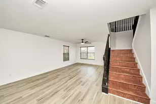 1910 Fallow Ln, Houston, TX 77049 - Photo 6