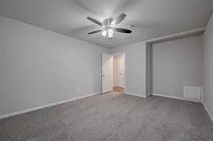 919 Mockingbird Way, Sugar Land, TX 77478 - Photo 24