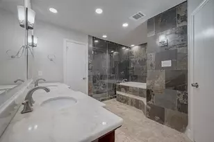 919 Mockingbird Way, Sugar Land, TX 77478 - Photo 16