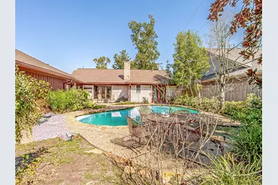 2310 Brooktree Drive, Houston, TX 77008 - Photo 30