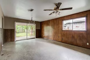 1314 Mosher Ln, Houston, TX 77088 - Photo 4
